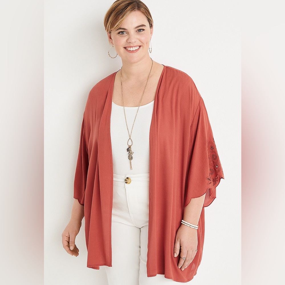 BNWT Maurice’s Crochet Sleeve Kimono Cardigan